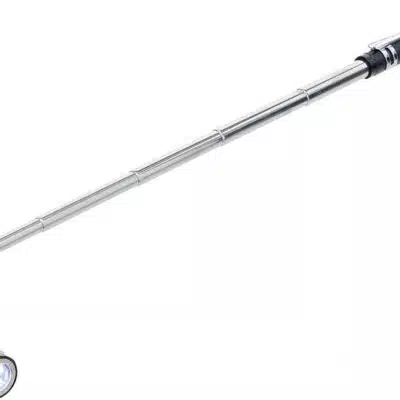 Lanterna LED extensibila cu recuperator magnetic
