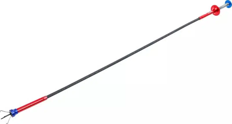 Recuperator magnetic flexibil cu 4 gheare de prindere pentru suruburi si piulite
