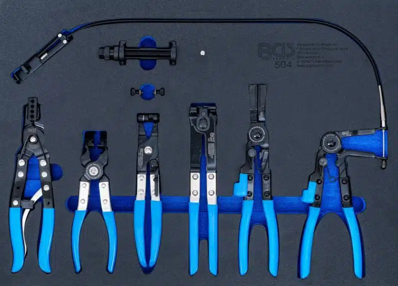 Set clesti pentru coliere metalice