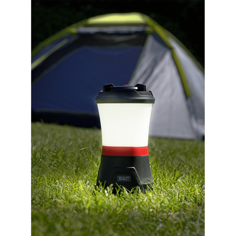 Lampa pentru camping si diverse activitati Lampa pentru camping si diverse activitati