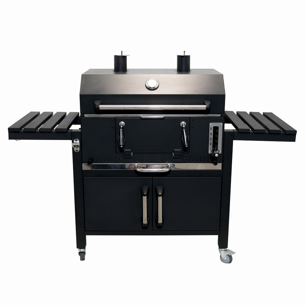Gratar pe carbuni KLUGMEISTER FT01-070, material otel (husa inclusa), cu capac si roti de deplasare, suprafata gatire 72×43 cm – In lucru Gratar pe carbuni KLUGMEISTER FT01-070, material otel (husa inclusa), cu capac si roti de deplasare, suprafata gatire 72x43 cm - In lucru