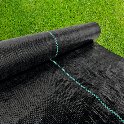 Folie antiburuieni/mulcire din polipropilena, MESTERINO PP10000550, 0,5 m X 50 m, densitate 100g/mp culoare neagra cu dungi, protectie UV - SimpleTools