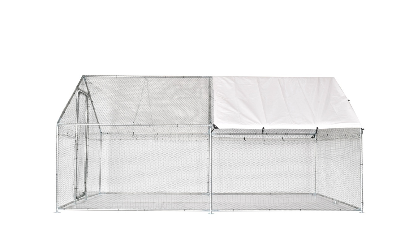 Cotet (tarc) pasari MF 3x4x2m G01 – In lucru Cotet (tarc) pasari MF 3x4x2m G01 - In lucru