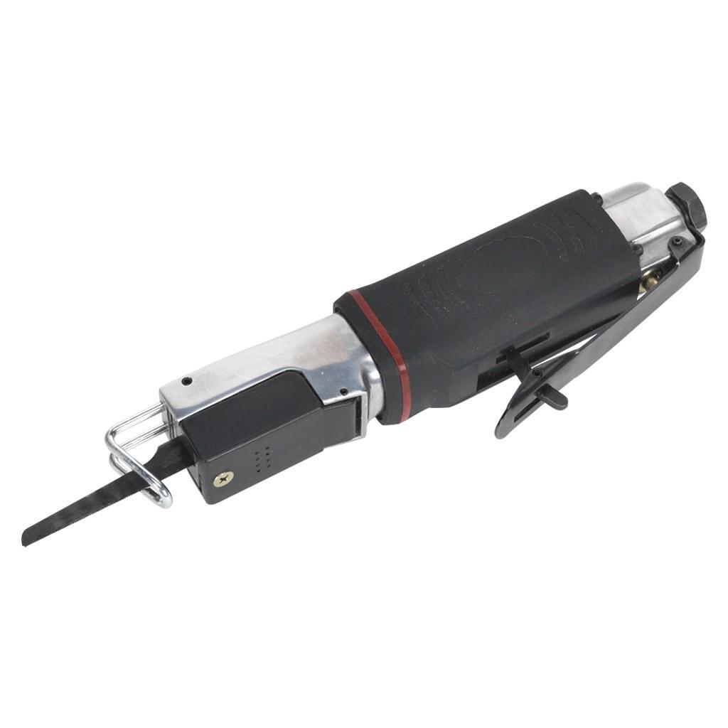 Ferastrau pneumatic – In lucru Ferastrau pneumatic - In lucru