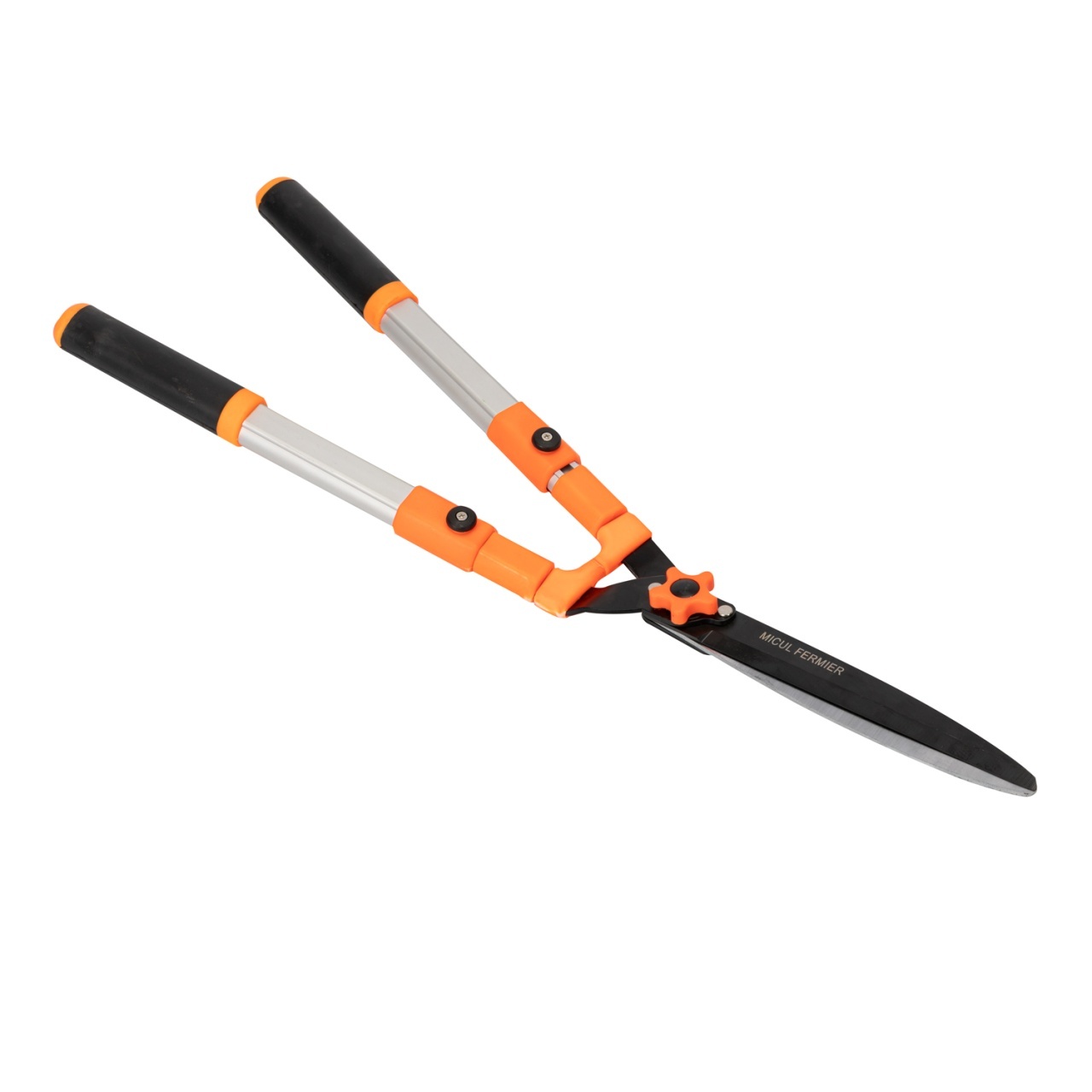 Foarfeca gard viu Micul Fermier, extensibila, 850-1130 mm, aluminiu – In lucru Foarfeca gard viu Micul Fermier, extensibila, 850-1130 mm, aluminiu - In lucru