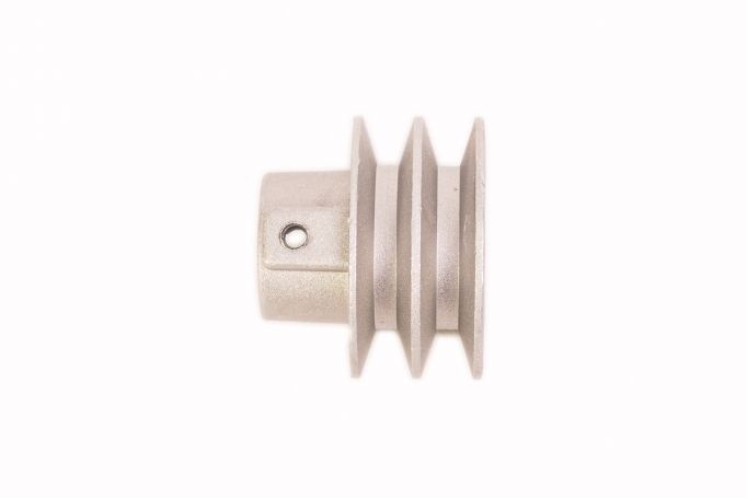 Fulie dubla Micul Fermier, pentru motor benzina, ax 20mm – In lucru Fulie dubla Micul Fermier, pentru motor benzina, ax 20mm - In lucru