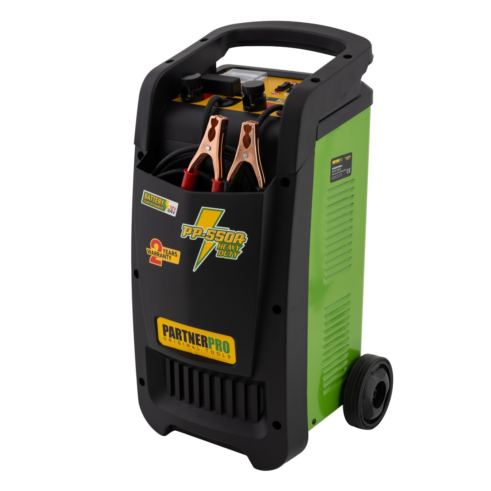 Robot pornire auto PARTNERPRO PP-550A, 12/24 V, 430 A / 2000W – In lucru Robot pornire auto PARTNERPRO PP-550A, 12/24 V, 430 A / 2000W - In lucru