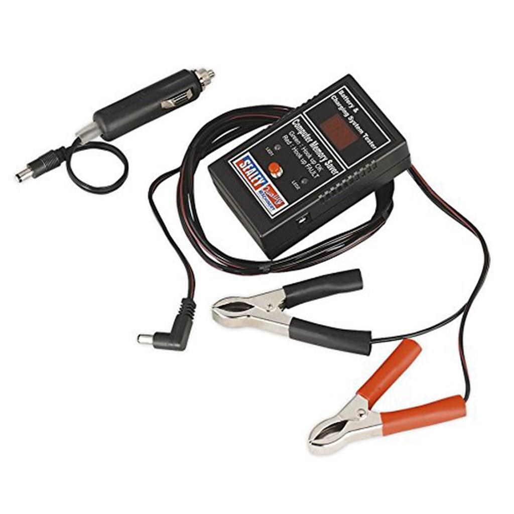 Tester baterii cu memorie, 12V, Sealey – In lucru Tester baterii cu memorie, 12V, Sealey - In lucru