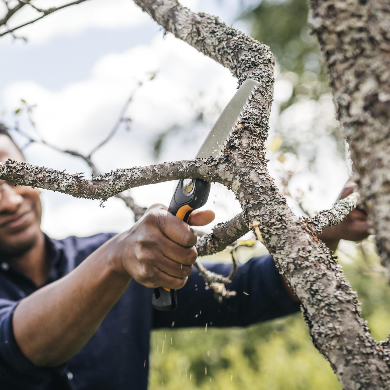 Ferastrau retractabil Fiskars Plus SW69 - imagine 11