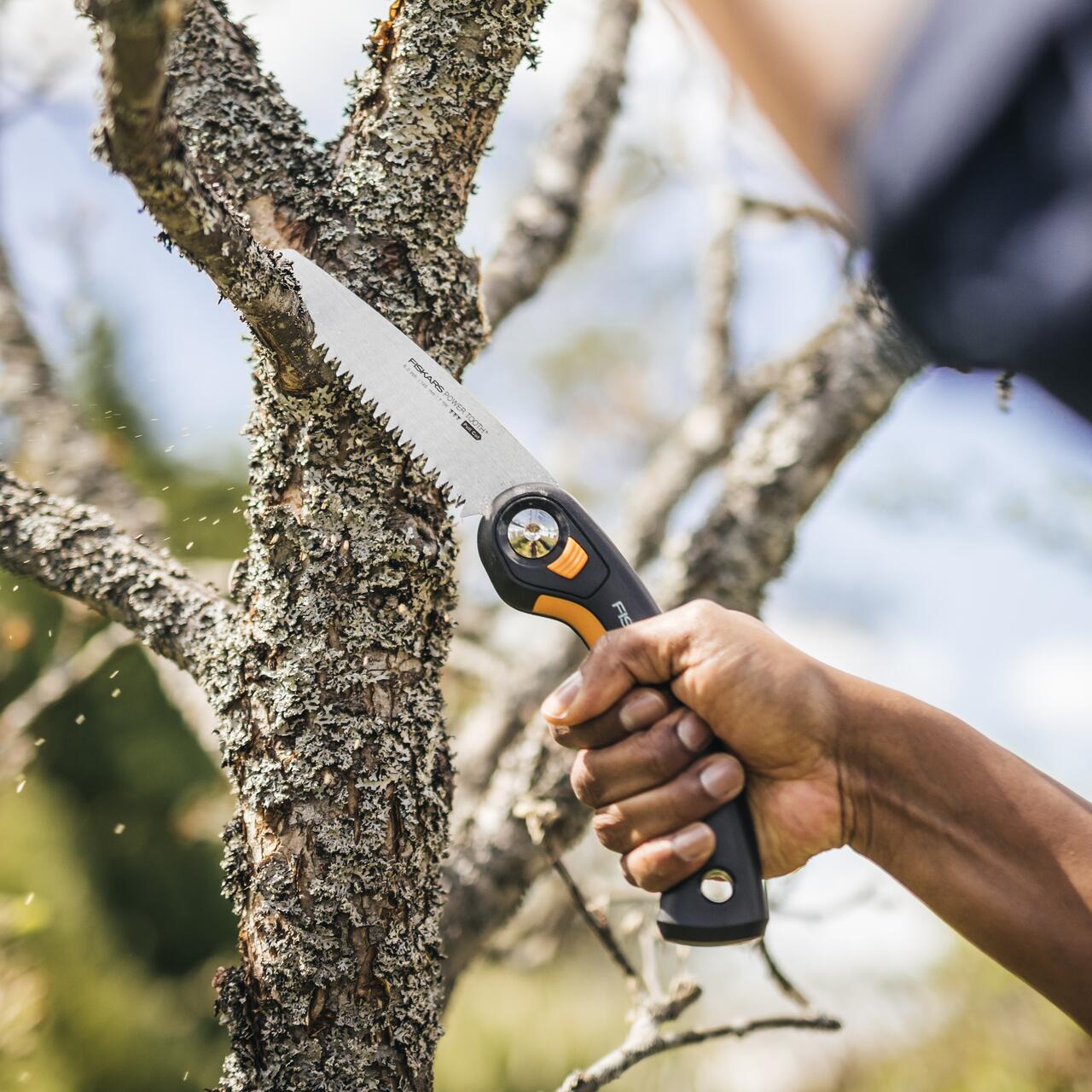 Ferastrau retractabil Fiskars Plus SW69 - imagine 12