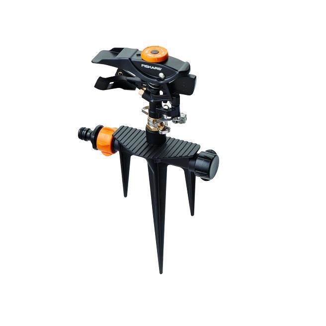 4449263_BIG Aspersor pulsator cu picior Fiskars, cap metalic - imagine 1